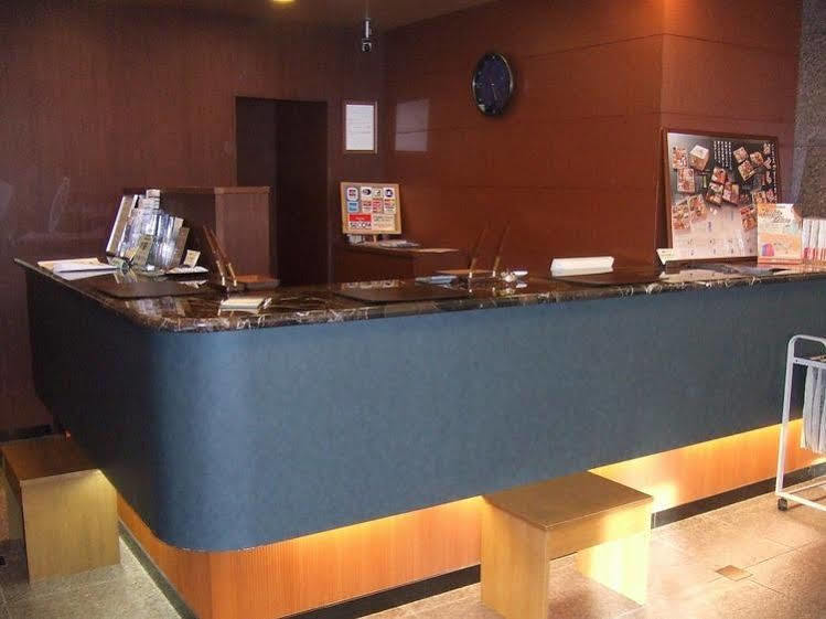 Hotel Route-Inn Fukaya Ekimae Екстер'єр фото